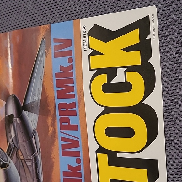 Tamiya Havilland Mosquito B Mk.IV/PR Mk.IV NOW IN STOCK Mini Poster 61066 - Picture 5 of 8